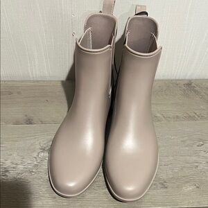 a new day Women's Taupe Ankle Booties